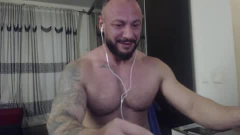 adonis_dionysos online show from November 20, 2025, 1:11 pm