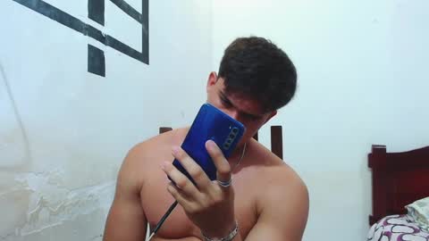 adonis_walkerx online show from January 8, 2025, 1:42 am