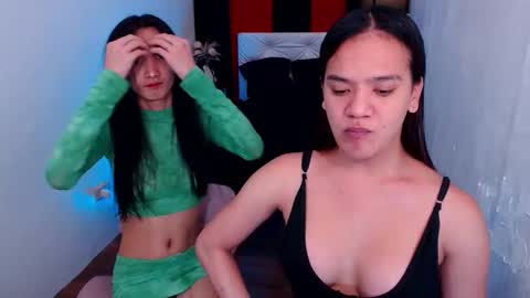 Snapshot of adorable_andrea chatting on December 23, 2024, 2:56 am adorable_andrea online show from December 23, 2024, 2:56 am