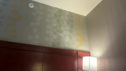 Snapshot of adrenaline1622 chatting on November 17, 2025, 6:19 am adrenaline1622 online show from November 17, 2025, 6:19 am