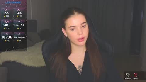 Adriana online show from October 31, 2025, 1:39 am