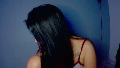     online show from October 10, 2025, 3:27 am