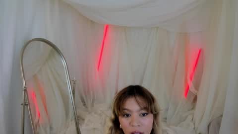 Adriana online show from September 27, 2025, 1:38 pm