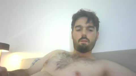 Snapshot of adrian31319 chatting on November 16, 2025, 8:31 am adrian31319 online show from November 16, 2025, 8:31 am