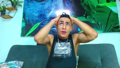 Snapshot of adrian_rae chatting on January 22, 2025, 11:45 am   online show from January 22, 2025, 11:45 am