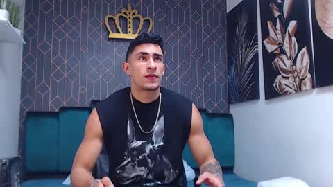 Snapshot of adrian_rae chatting on March 8, 2025, 11:58 am   online show from March 8, 2025, 11:58 am