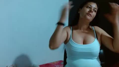 Snapshot of adriana_milf chatting on February 23, 2025, 6:17 am Adriana milf online show from February 23, 2025, 6:17 am
