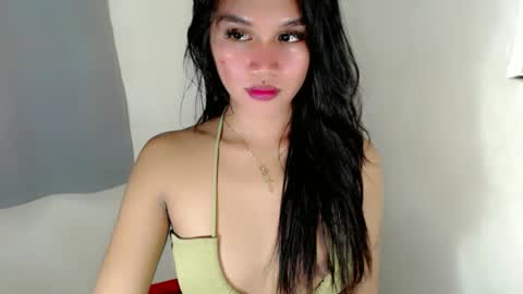 adriana_slutt online show from December 3, 2025, 6:39 pm