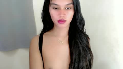 adriana_slutt online show from December 13, 2025, 10:15 pm