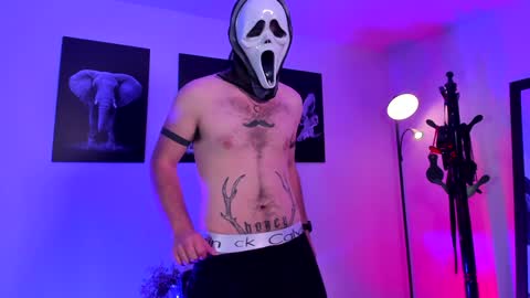 Snapshot of adrianwilliams_ chatting on February 4, 2025, 12:08 am Adrian Williams online show from February 4, 2025, 12:08 am