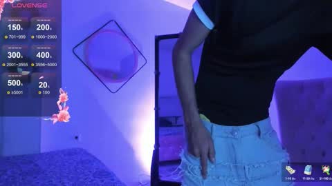 Snapshot of adrien_twink chatting on September 30, 2025, 7:41 pm Arien online show from September 30, 2025, 7:41 pm