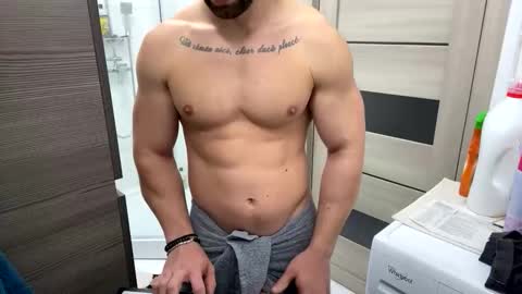 Snapshot of advp69 chatting on October 24, 2025, 12:45 pm Mrrfitt online show from October 24, 2025, 12:45 pm