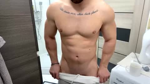 Snapshot of advp69 chatting on November 24, 2025, 6:46 am Mrrfitt online show from November 24, 2025, 6:46 am