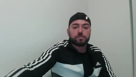 aerthurethan online show from November 30, 2025, 2:43 pm