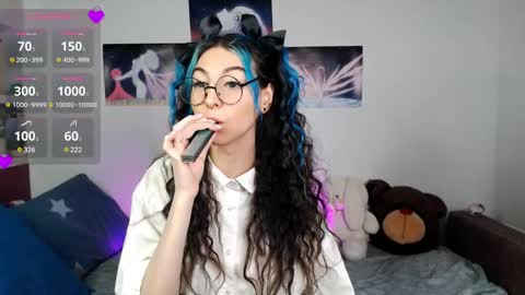 Snapshot of afina_blessyou chatting on February 22, 2025, 1:33 am Afina online show from February 22, 2025, 1:33 am