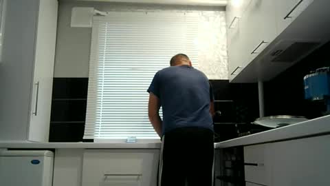 Snapshot of afonya342 chatting on November 7, 2025, 7:30 am Sasha online show from November 7, 2025, 7:30 am