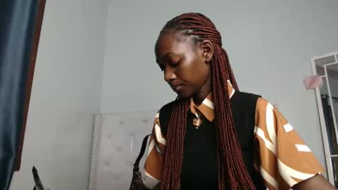 CIARA online show from October 15, 2025, 12:05 pm