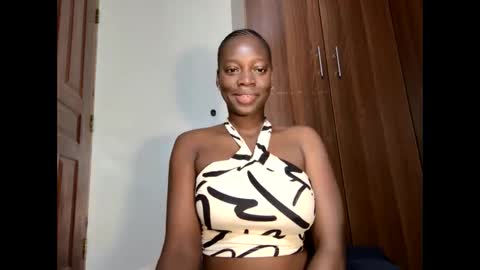 Leah online show from September 13, 2025, 1:27 am