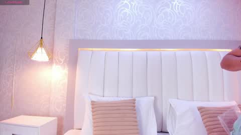 A F R O D I T A  online show from December 18, 2024, 11:34 am