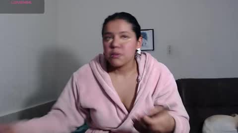 Snapshot of agata_c chatting on December 15, 2025, 3:33 am Agatha online show from December 15, 2025, 3:33 am