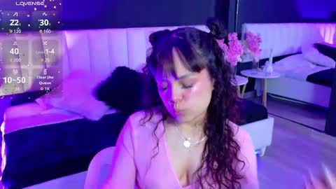 Snapshot of agata_evans_ chatting on November 26, 2025, 6:09 pm AGATA online show from November 26, 2025, 6:09 pm