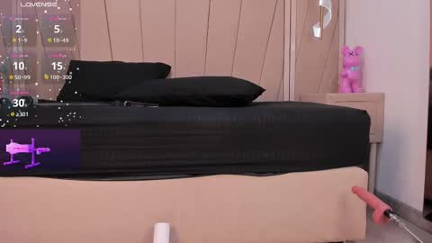 Agatha Steel online show from March 1, 2025, 11:15 pm