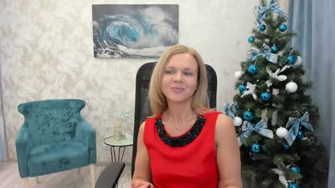 Snapshot of agathaklouin chatting on December 24, 2024, 11:00 pm Agatha online show from December 24, 2024, 11:00 pm