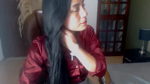 Snapshot of aghata_moon chatting on December 22, 2024, 2:06 am Aghata Moon online show from December 22, 2024, 2:06 am