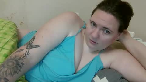 Snapshot of aglaya_fame chatting on December 5, 2024, 8:44 pm Aglaya Fame online show from December 5, 2024, 8:44 pm