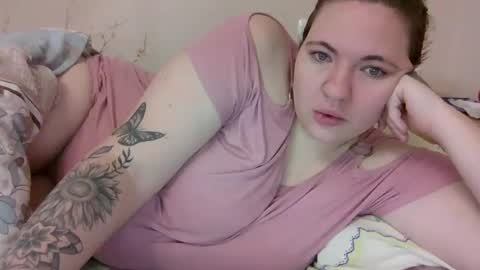 Snapshot of aglaya_fame chatting on December 30, 2024, 7:37 am Aglaya Fame online show from December 30, 2024, 7:37 am