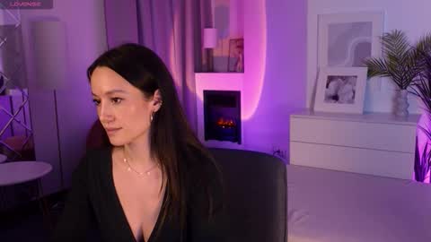 Snapshot of agnes_sky chatting on November 30, 2025, 11:20 pm Agnes online show from November 30, 2025, 11:20 pm