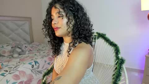 Snapshot of agsial_ chatting on November 14, 2025, 4:22 am Agsi online show from November 14, 2025, 4:22 am