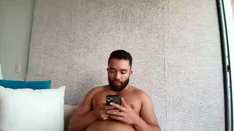 agustinsr online show from November 7, 2025, 7:47 pm