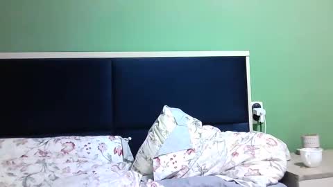 Snapshot of ahotkitty18 chatting on December 20, 2024, 1:54 pm Selena online show from December 20, 2024, 1:54 pm