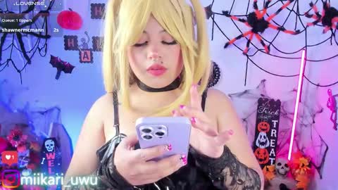 Snapshot of ahri_elderwood chatting on October 25, 2025, 5:26 am Ahri help me get to 100  online show from October 25, 2025, 5:26 am