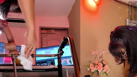 Ahytana online show from February 2, 2025, 7:30 am