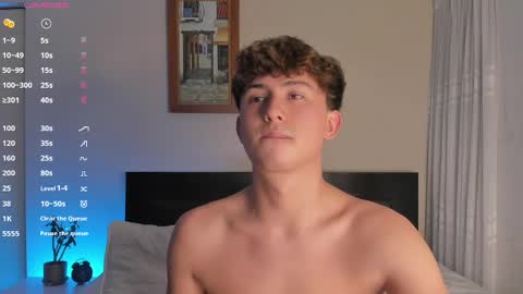 A H  online show from December 11, 2024, 12:12 am