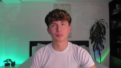 A H  online show from January 17, 2025, 2:08 am