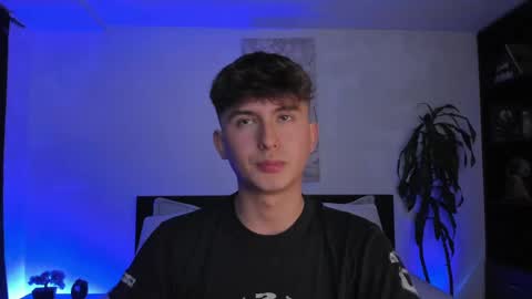 A H  online show from January 28, 2025, 1:50 am