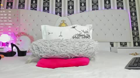 aidasina online show from March 10, 2025, 11:16 pm