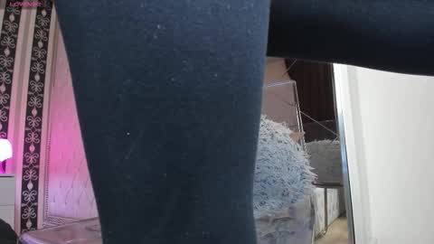 aidasina online show from October 24, 2025, 7:10 pm