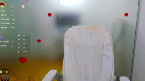 Allie  online show from September 22, 2025, 7:54 am