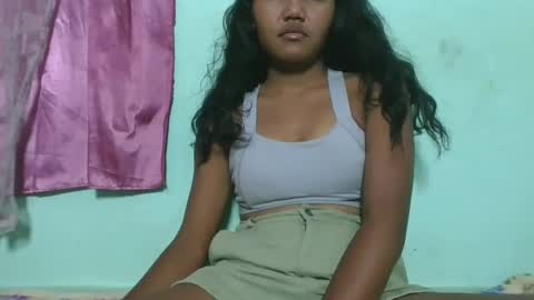 aimeamour online show from February 2, 2025, 4:54 pm