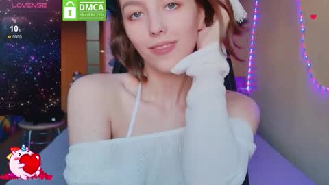 Diva Aira of the Ethereal Fairies online show from October 20, 2025, 12:05 pm