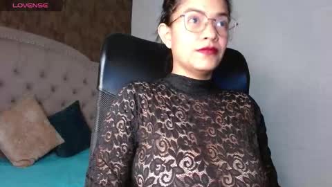 Snapshot of aisha__cambell chatting on November 3, 2025, 8:54 pm aisha__cambell online show from November 3, 2025, 8:54 pm