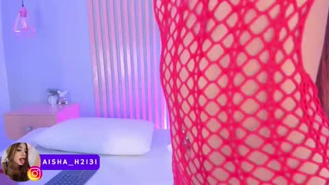 Aisha online show from September 20, 2025, 10:00 pm