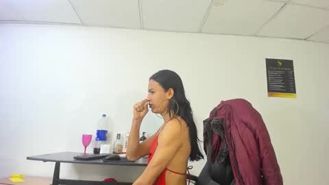 Aisha online show from September 29, 2025, 12:49 am