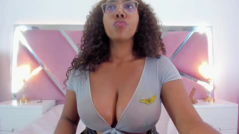 Aisha Rodgers online show from January 23, 2025, 11:58 pm