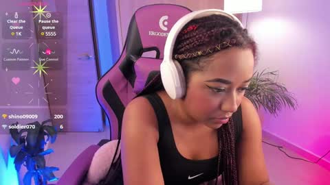 Snapshot of aisharose_ chatting on February 23, 2025, 4:50 am Aisha online show from February 23, 2025, 4:50 am