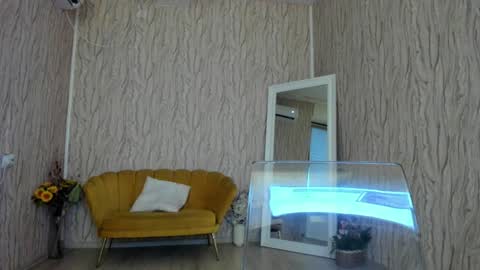 Aisha online show from January 29, 2025, 5:19 am